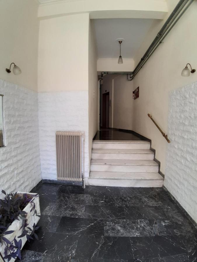 Diana'S Apartment Atenas Exterior foto
